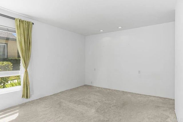 10591 Caminito Glenellen, San Diego, CA 92126