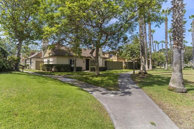 10591 Caminito Glenellen, San Diego, CA 92126