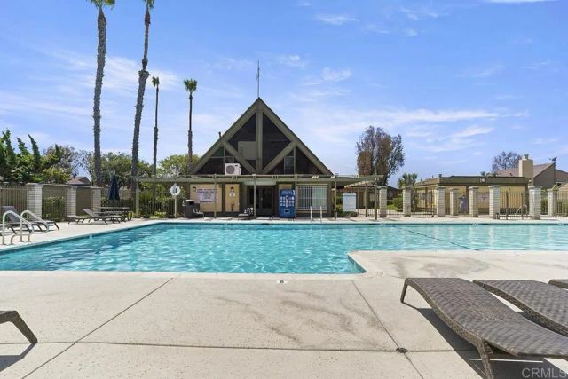 10591 Caminito Glenellen, San Diego, CA 92126