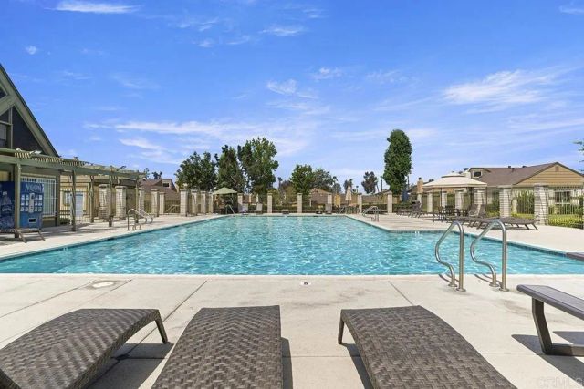 10591 Caminito Glenellen, San Diego, CA 92126