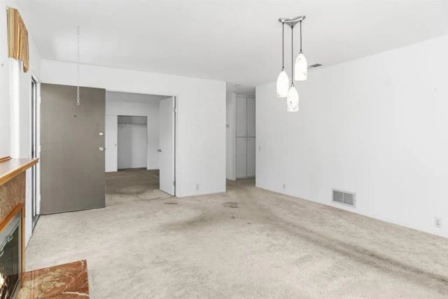 10591 Caminito Glenellen, San Diego, CA 92126