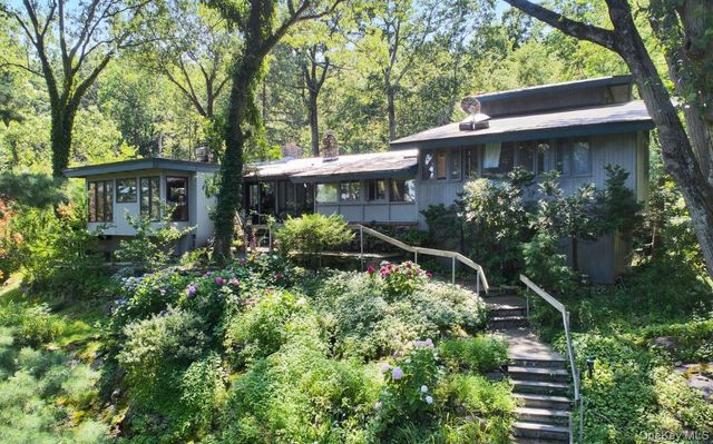 35 Saxon Woods Road, White Plains, NY 10605