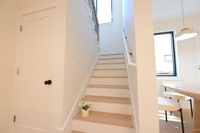 4410 Glomar Ave 2, Austin, TX 78721