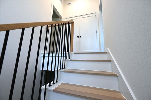 4410 Glomar Ave 2, Austin, TX 78721