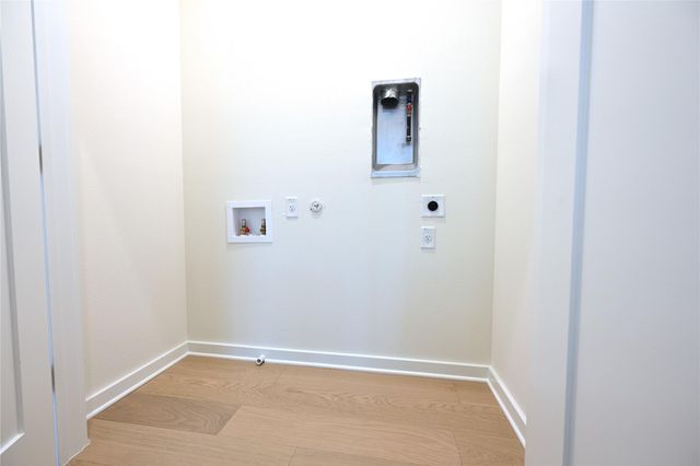 4410 Glomar Ave 2, Austin, TX 78721