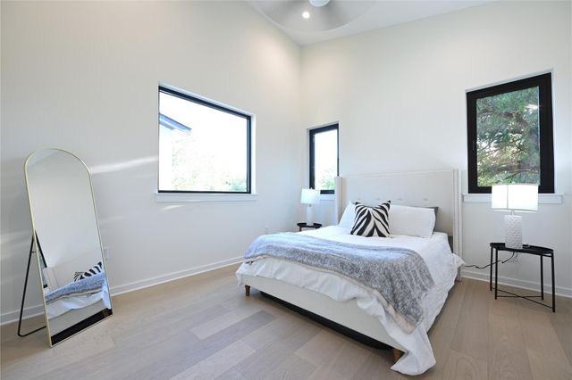 4410 Glomar Ave 2, Austin, TX 78721