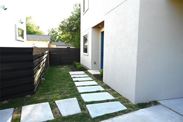 4410 Glomar Ave 2, Austin, TX 78721