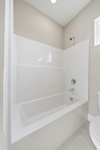 3346 Parmenter St, Columbia, TN 38401