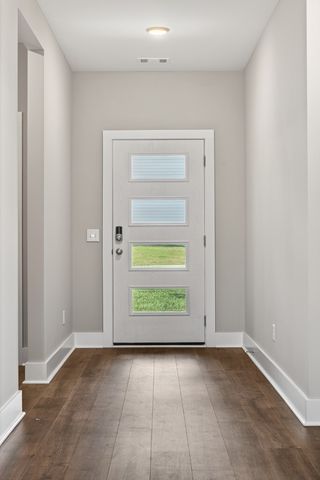 3346 Parmenter St, Columbia, TN 38401