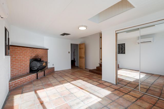 5023 5th Street NW, Albuquerque, NM 87107