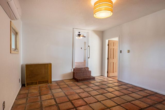 5023 5th Street NW, Albuquerque, NM 87107