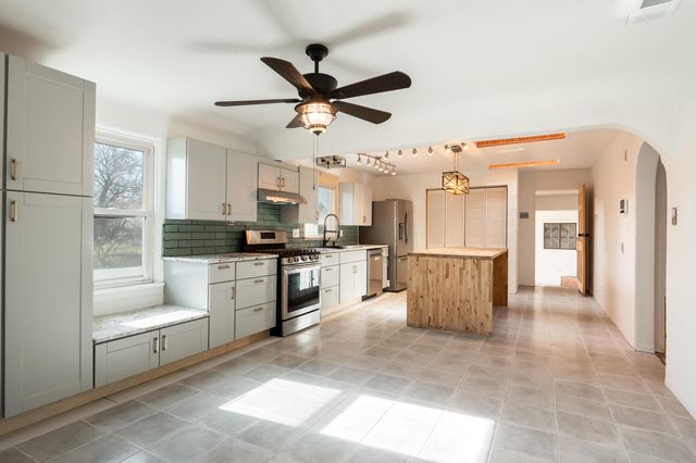 5023 5th Street NW, Albuquerque, NM 87107