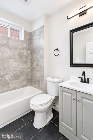 2827 CHESTERFIELD AVE, Baltimore, MD 21213