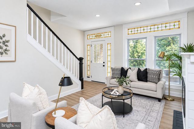 2827 CHESTERFIELD AVE, Baltimore, MD 21213