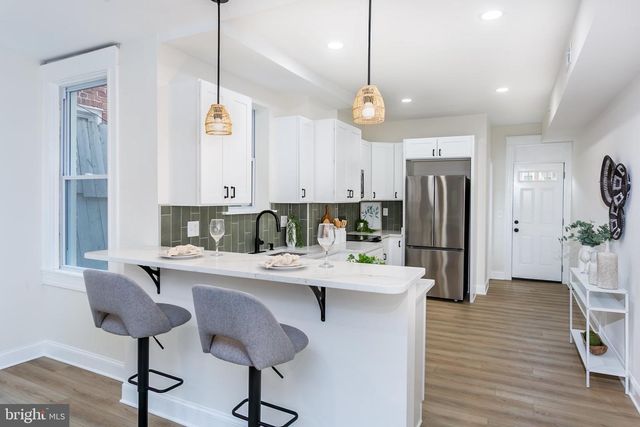 2827 CHESTERFIELD AVE, Baltimore, MD 21213