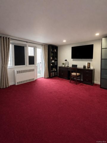 153-25 88th Street 5G, Howard Beach, NY 11414