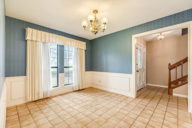 212 Any Way Street, Lake Jackson, TX 77566