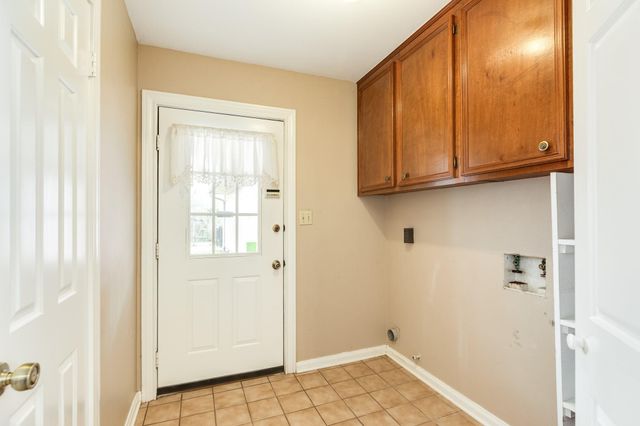 212 Any Way Street, Lake Jackson, TX 77566