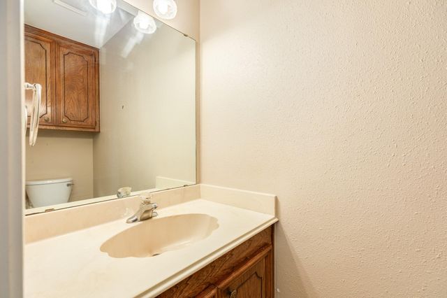 212 Any Way Street, Lake Jackson, TX 77566