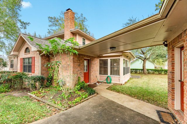 212 Any Way Street, Lake Jackson, TX 77566