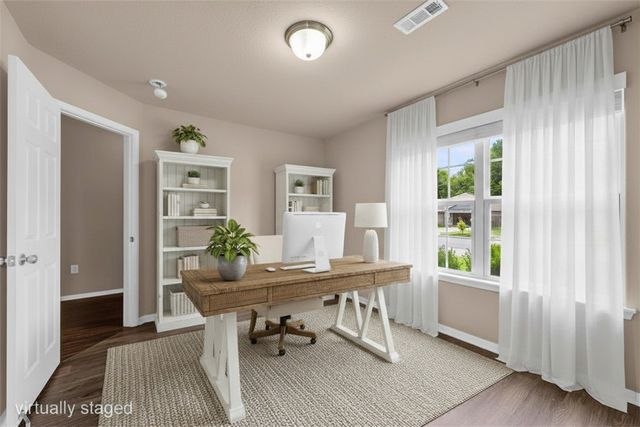 6704 SW Chestnut Hill Avenue, Bentonville, AR 72713