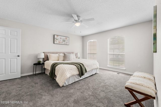 7398 PALM HILLS Drive, Jacksonville, FL 32244