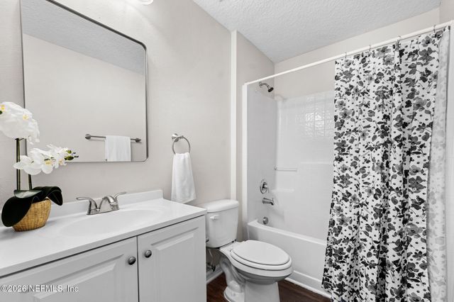 7398 PALM HILLS Drive, Jacksonville, FL 32244