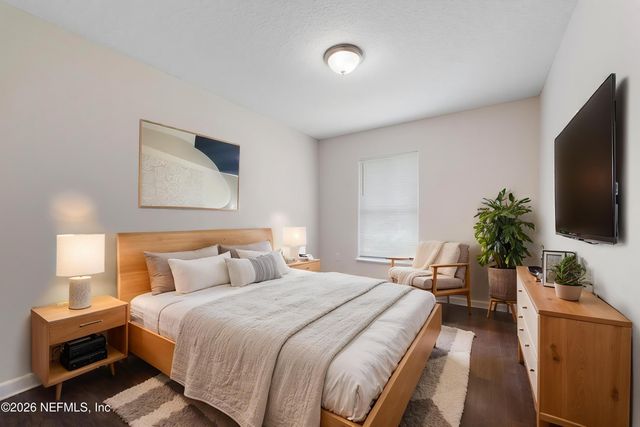 7398 PALM HILLS Drive, Jacksonville, FL 32244