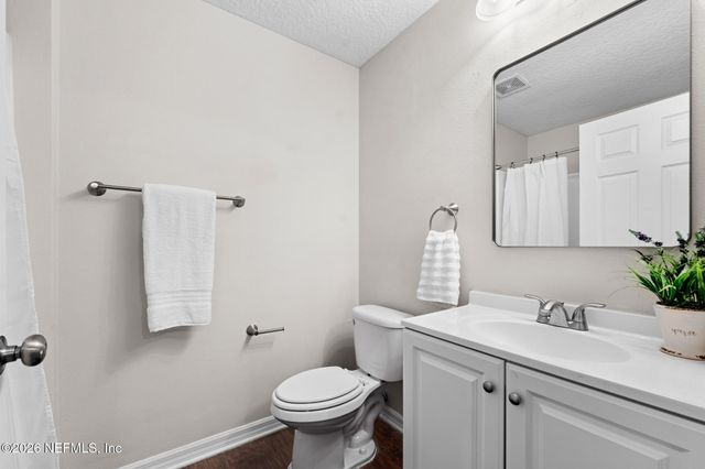 7398 PALM HILLS Drive, Jacksonville, FL 32244