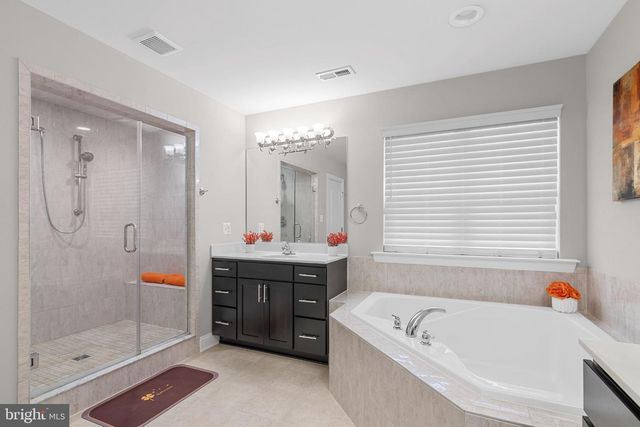 4554 COACHMANS PATH CT, Waldorf, MD 20601