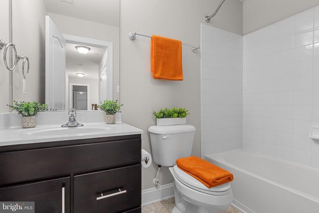4554 COACHMANS PATH CT, Waldorf, MD 20601