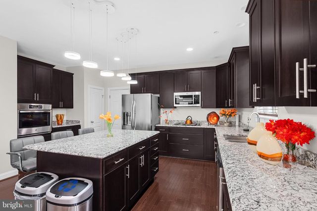 4554 COACHMANS PATH CT, Waldorf, MD 20601