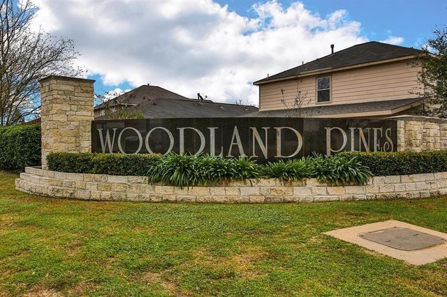 1907 Wooded Acres Drive, Humble, TX 77396