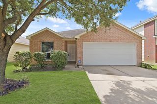 1907 Wooded Acres Drive, Humble, TX 77396