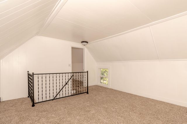 800 N Elm Street, Pierce City, MO 65723