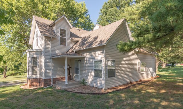 800 N Elm Street, Pierce City, MO 65723