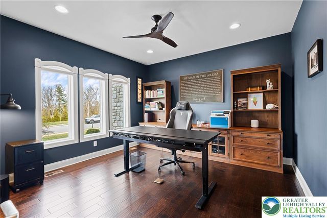 4350 Saratoga Drive, Lower Nazareth Twp, PA 18020