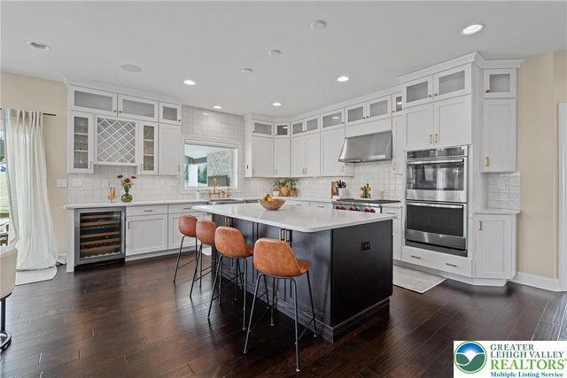 4350 Saratoga Drive, Lower Nazareth Twp, PA 18020