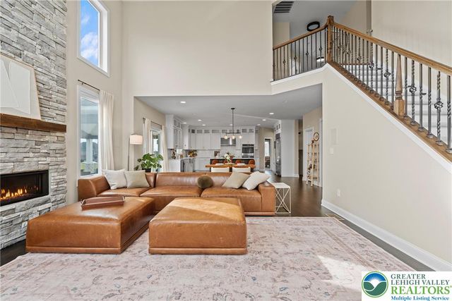 4350 Saratoga Drive, Lower Nazareth Twp, PA 18020