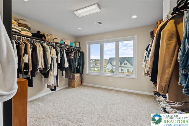 4350 Saratoga Drive, Lower Nazareth Twp, PA 18020