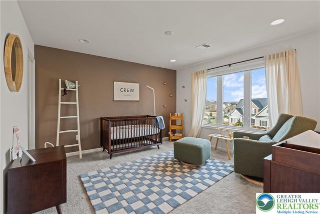 4350 Saratoga Drive, Lower Nazareth Twp, PA 18020