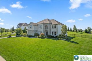 4350 Saratoga Drive, Lower Nazareth Twp, PA 18020