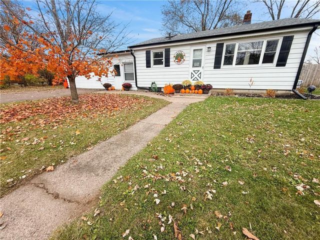 213 E Wisconsin Street, Chippewa Falls, WI 54729