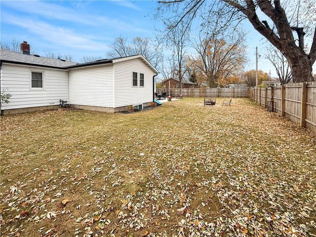 213 E Wisconsin Street, Chippewa Falls, WI 54729