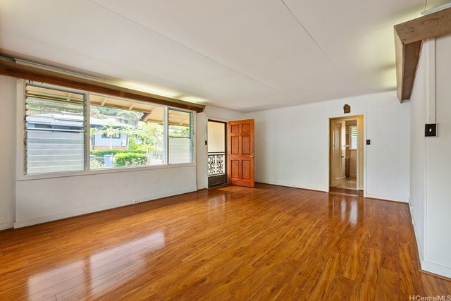 98-256 Hale Momi Place, Aiea, HI 96701