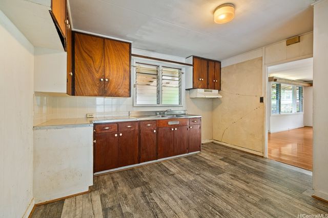 98-256 Hale Momi Place, Aiea, HI 96701