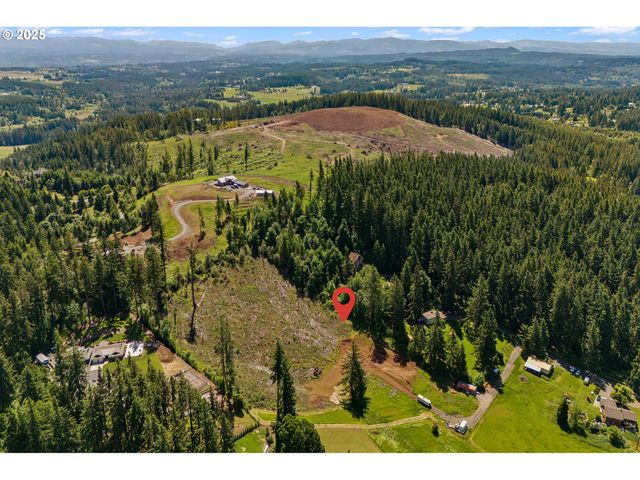 16488 S BRADLEY Rd, Oregon City, OR 97045