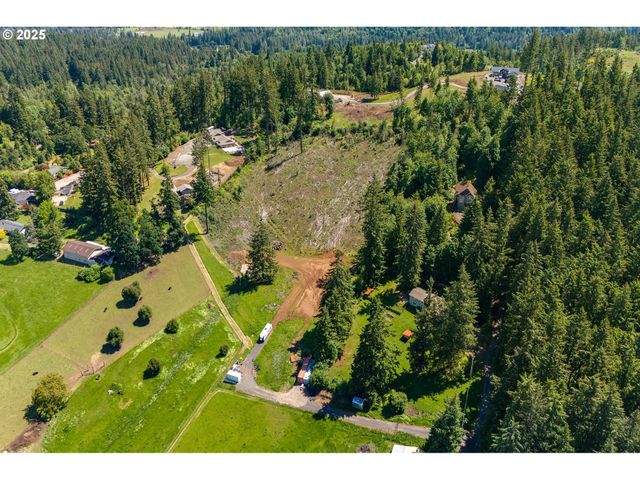 16488 S BRADLEY Rd, Oregon City, OR 97045