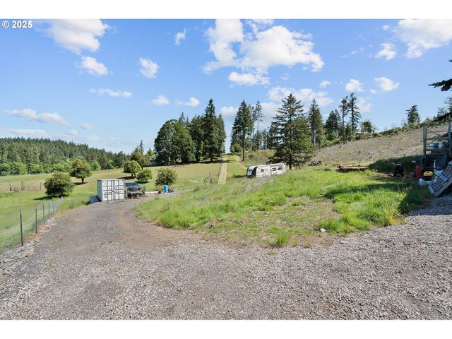 16488 S BRADLEY Rd, Oregon City, OR 97045