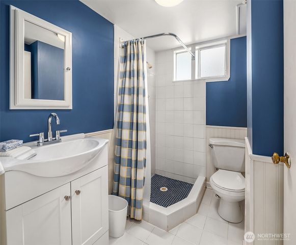 12742 Palatine Avenue N, Seattle, WA 98133